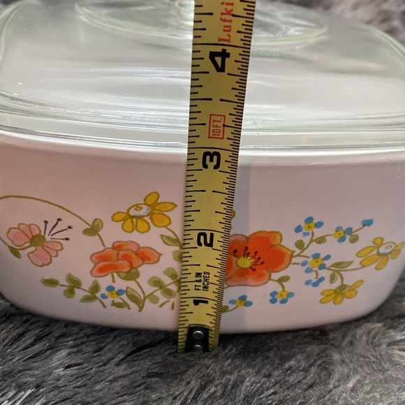 Corning Ware WILDFLOWER 11/2 Qt. A- 1
1/2-B Casserole Dish w/ A-7-C-1 Lid - Picture 11 of 16